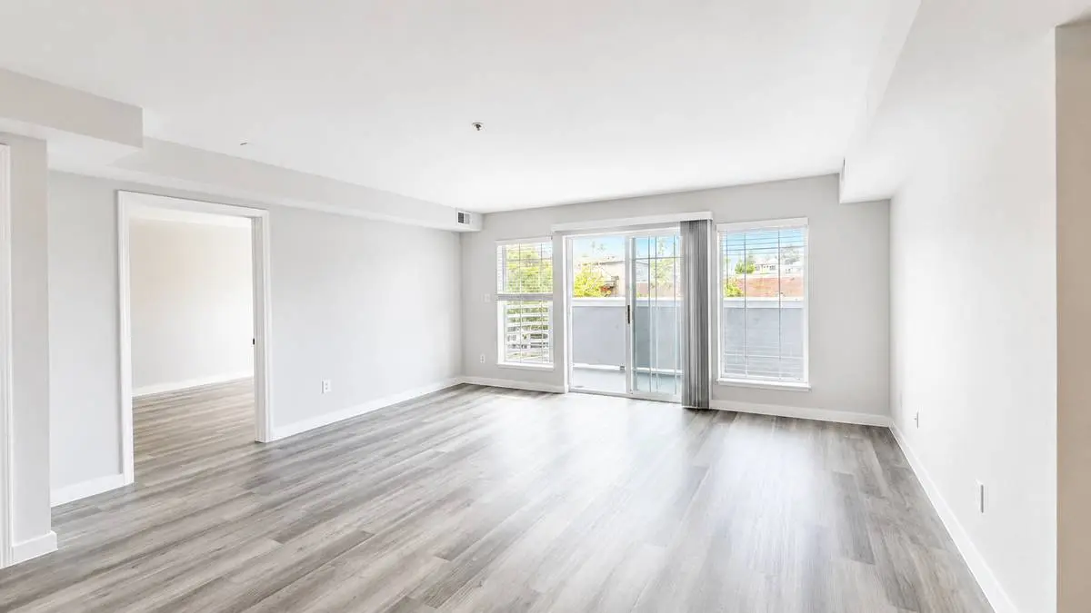 90 Athol Avenue #1D, rental in Grand Lake, Oakland