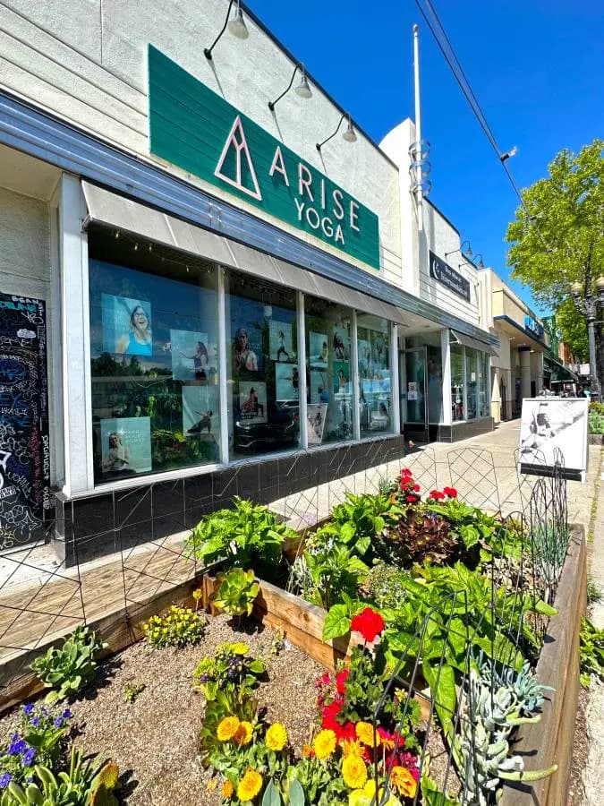 1918 Lakeshore Avenue #42, rental in Grand Lake, Oakland