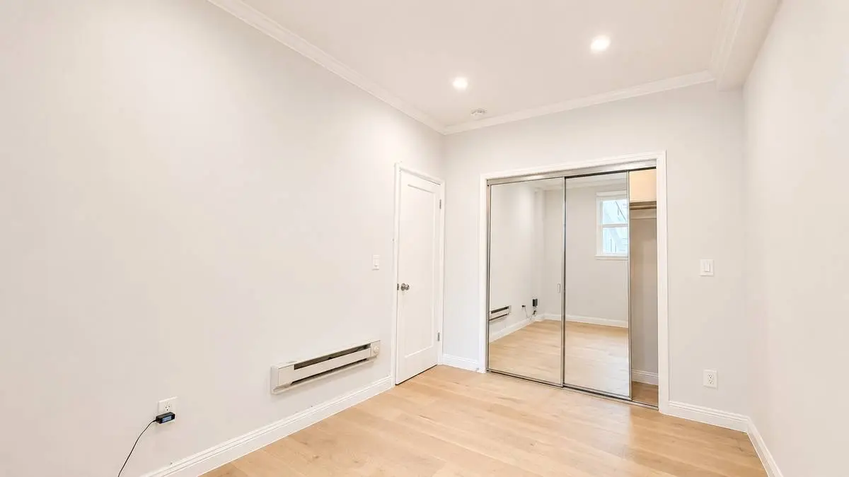 1918 Lakeshore Avenue #42, rental in Grand Lake, Oakland